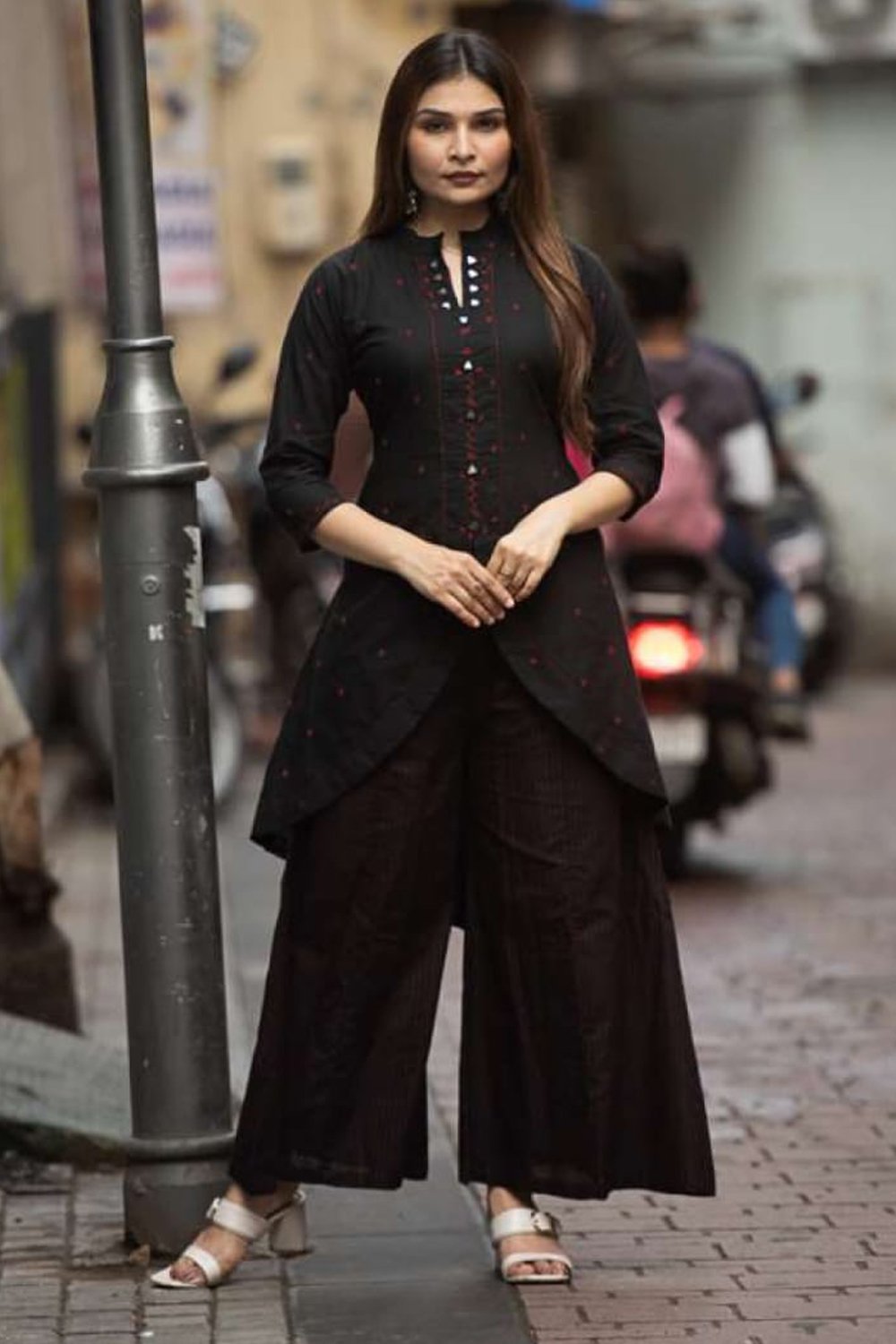 Women's Original Mirror Work High-Low Kurta Pant Set