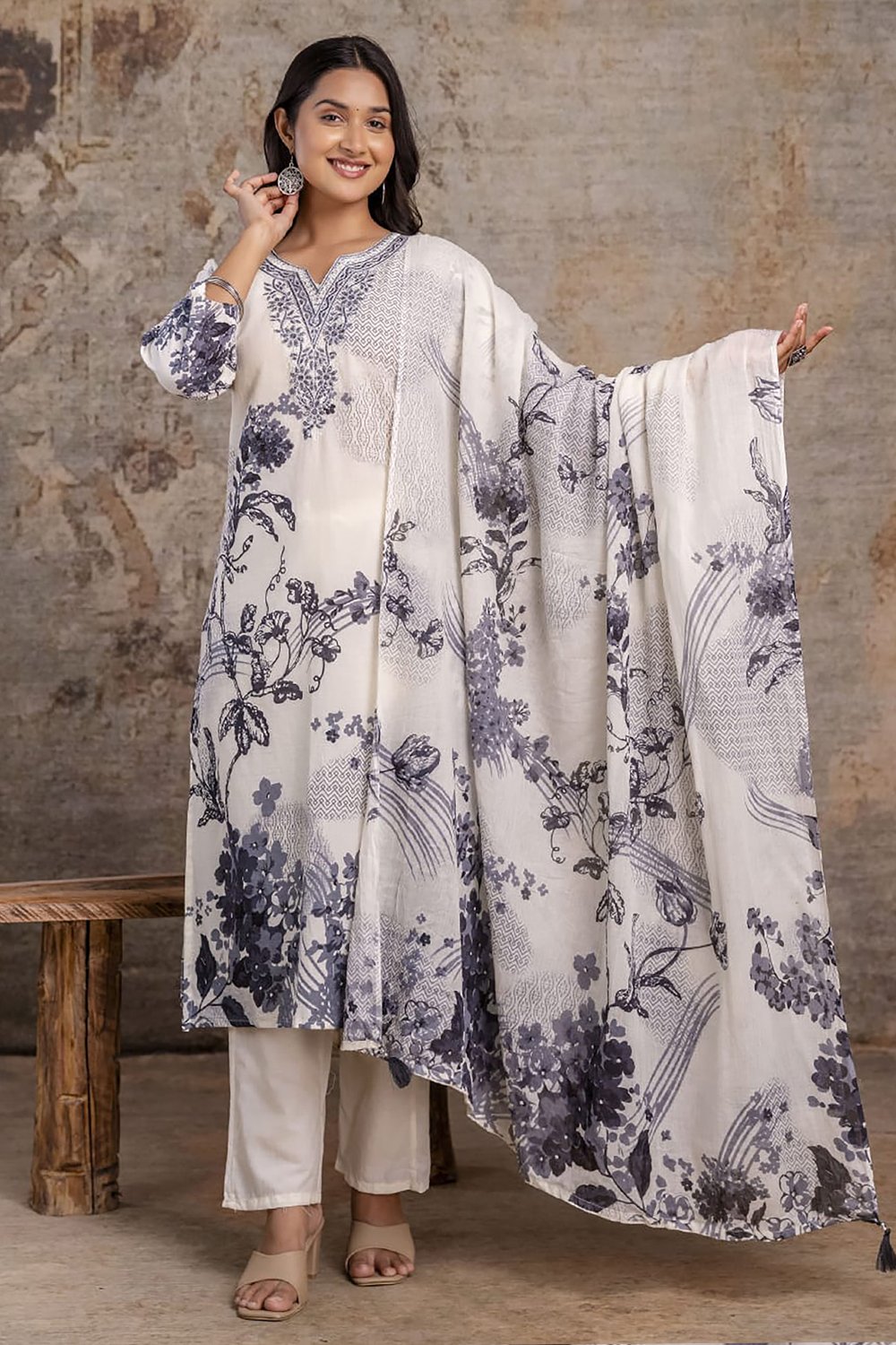 Cotton Neck Embroidery Dress